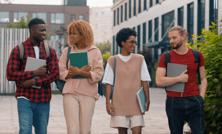 Bursary vs Scholarship: What’s the Difference and Which Should You Apply For?