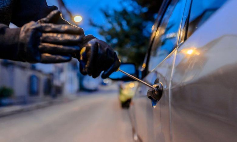 Car Hijacking: Pretoria Residents Warned of Car Theft Tactics Targeting Parked Cars