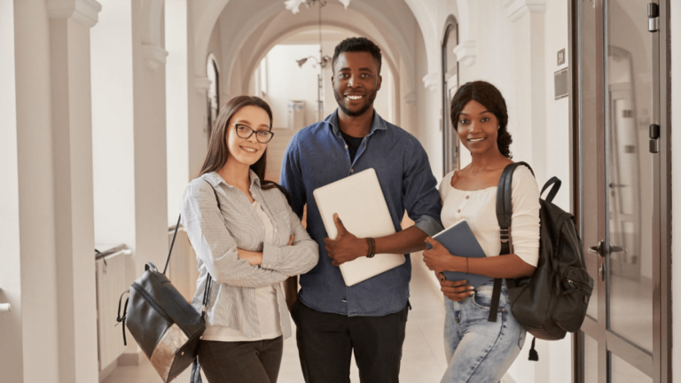 Postgraduate Scholarships and Bursaries in South Africa 2025