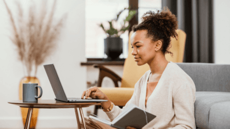 Online Jobs for Students That Require No Experience