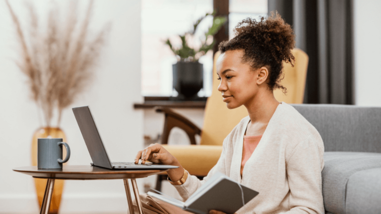 Online Jobs for Students That Require No Experience