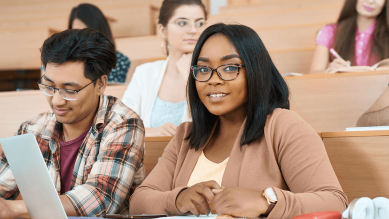 Top 10 Private Colleges That Offer Flexible Study Options for Working Students