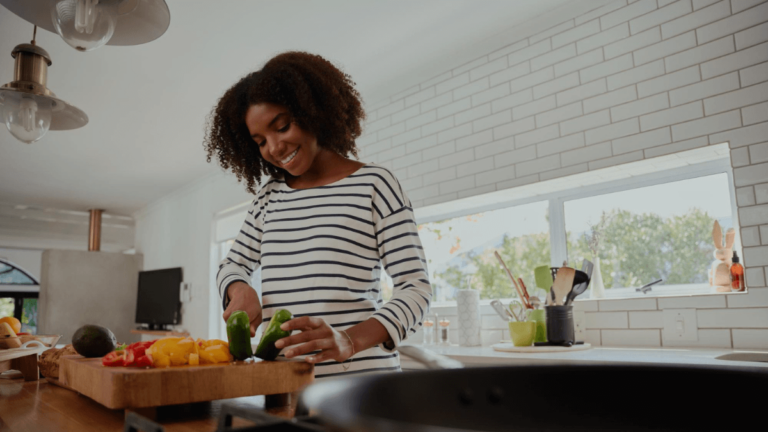 Quick & Easy Meals for Students on a Budget