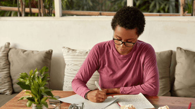 How to Write a Winning Exam Essay (Even If You Struggle With English)