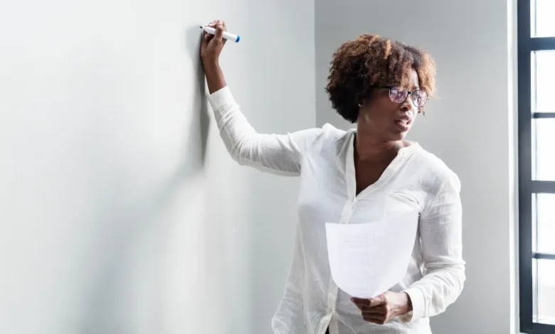Over 1.1 Million Applications for Teacher Assistant Roles in Just 24 Hours