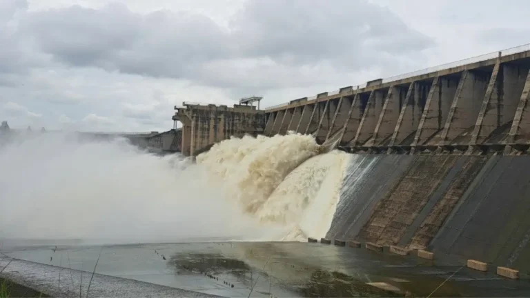 Vaal Dam Flood Alert: 10th Sluice Gate to Open as Water Levels Surge Above 118%