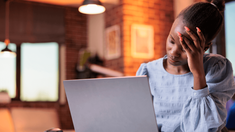 10 Signs It’s Time to Switch Careers (Before You Burn Out)