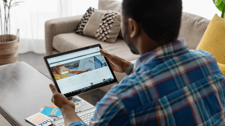 15 LinkedIn Post Ideas to Boost Your Personal Brand