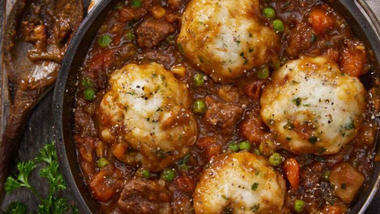 Hearty One-Pot Beef Stew and Dumplings Recipe for Comforting Meals