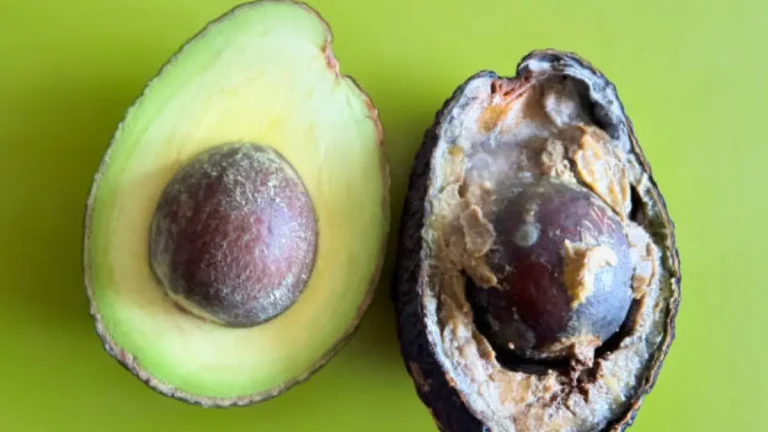 How To Prevent Your Avocado From Turning Brown