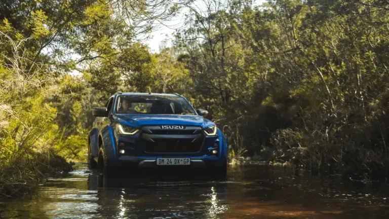 Isuzu’s Facelift D-Max AT35: Arctic Trucks’ Off-Road Beast Challenges Hilux GR Sport & Navara Warrior