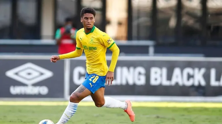 What’s Next for Rushine de Reuck After Mamelodi Sundowns Loan Spell?