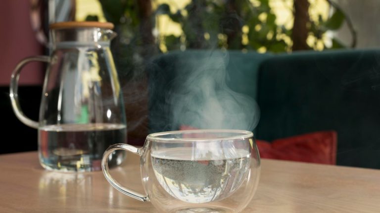 10 Health Benefits of Drinking Hot Water Daily