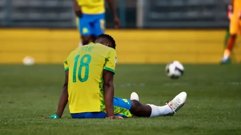 Mamelodi Sundowns Celebrate 3-0 Win, but Zwane’s Injury Clouds Victory